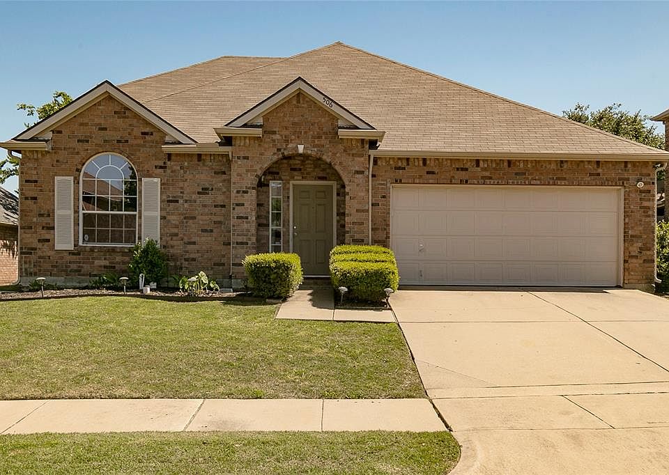 1st image of 506 Cassia Way