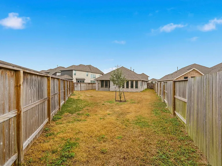 10526 Cabot Trl — Photo 24