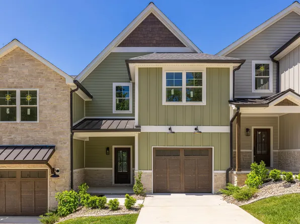 808 Eagle Rest Dr, Grand Rivers, KY 42045