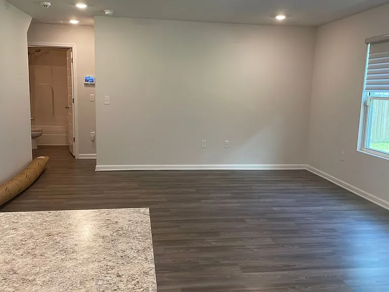 5241 Peach Dr — Photo 7