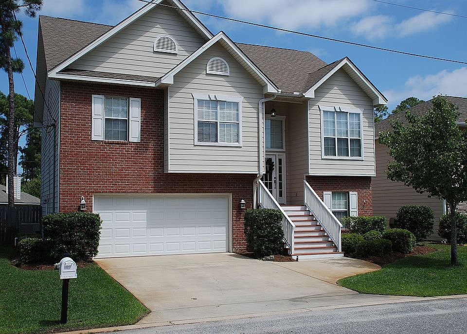 1st image of 159 Long Lake Dr