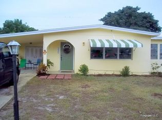 320 Canyon Dr N, Lehigh Acres, FL 33936