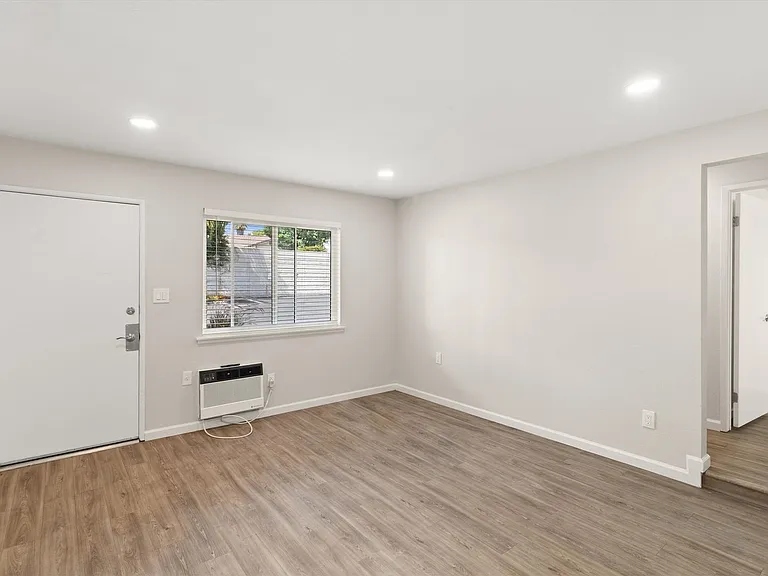 Vista Palms Apartment Homes- Yucaipa, CA — Photo 49