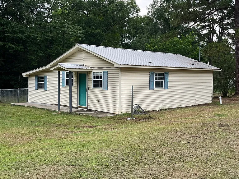 405 Scenic Hill Rd — Photo 2