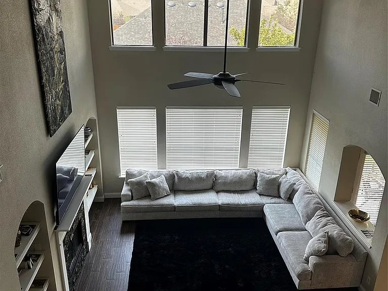 213 Fox Hollow Blvd — Photo 8