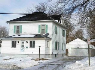 415 W Main St, New Hampton, IA 50659