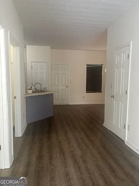 2 bed, 2.5 bath, $1,800 — Photo 4