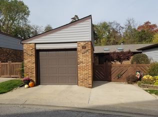 13 Parkridge, Belleville, IL