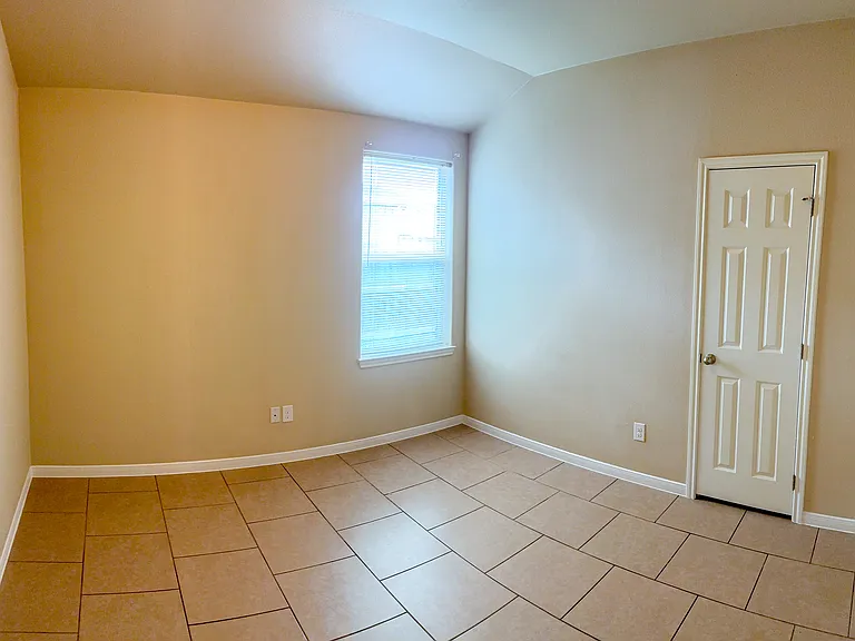 1203 Loyal Ln #A — Photo 13