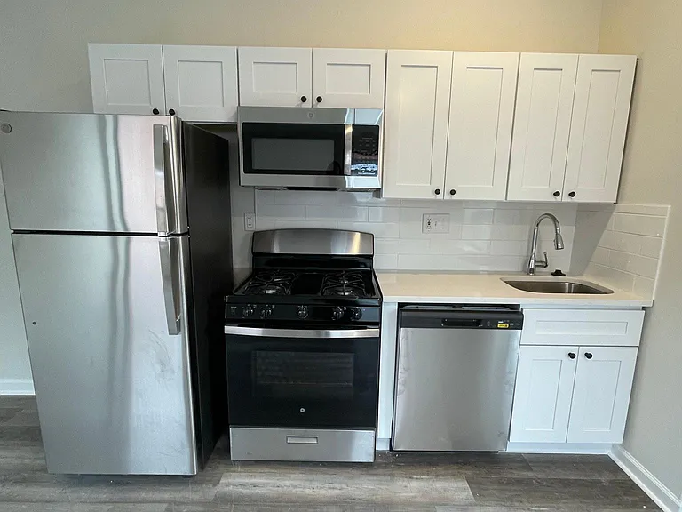1917 Spring Garden St #6 — Photo 7