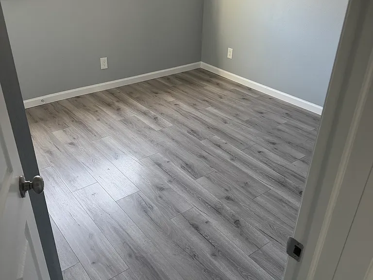 22 E Rockwell Ave #B — Photo 5