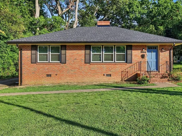 1617 Oakdale Cir, Henderson, NC 27536