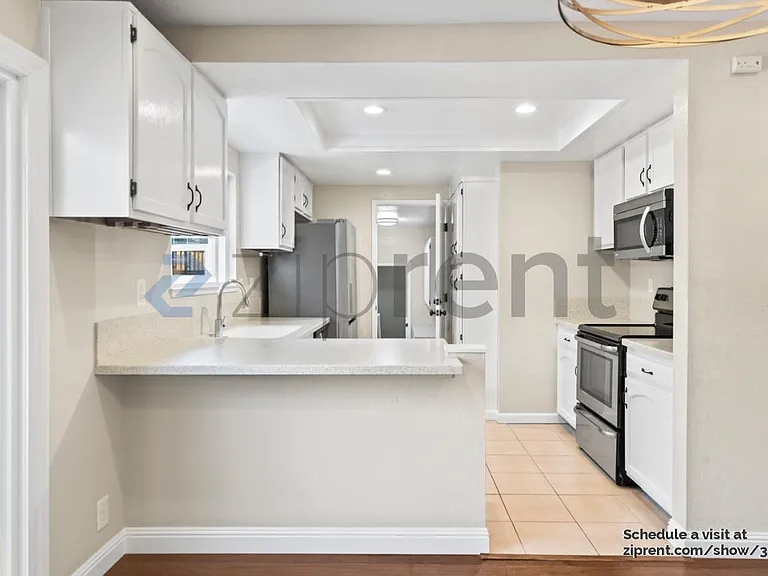 2950 Moorpark Ave — Photo 11