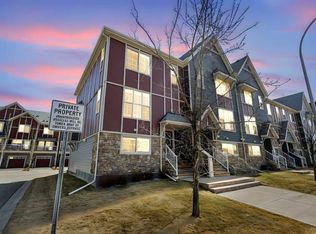 267 W Mahogany Way SE, Calgary, AB T3M 2G6