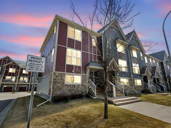 267 W Mahogany Way SE, Calgary, AB T3M 2G6