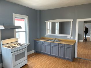 130 Shurtleff St, Chelsea, MA 02150