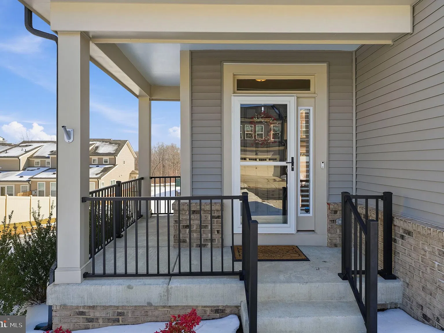 4 bed, 3.5 bath, 3367 sqft, $3,100 — Photo 3
