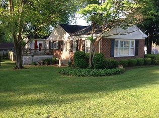 611 Crescent Cir, Kings Mountain, NC 28086