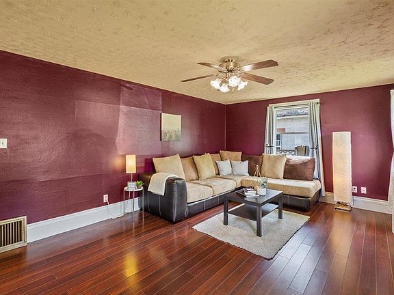 4th image of 1918 E Dalton Ave