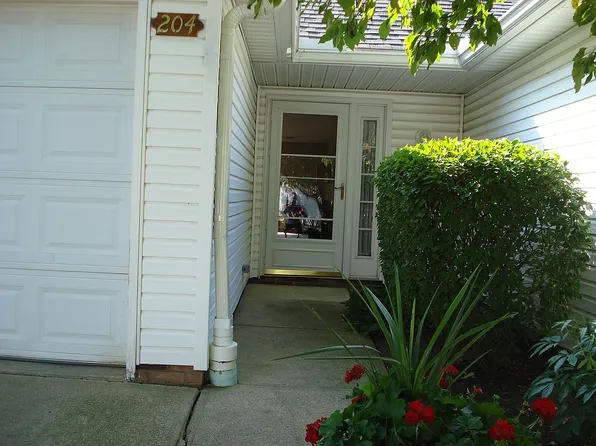 204 Harbor Ridge Ln Unit 3, Fairport Harbor, OH 44077