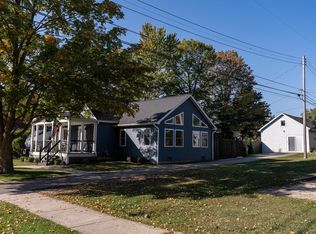 308 S 3rd St, Shepherd, MI 48883