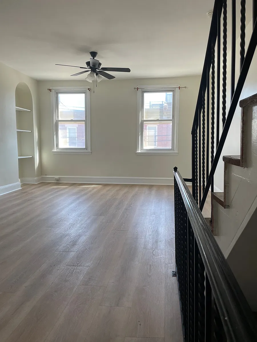 Building Photo - 2311 Brown St #2