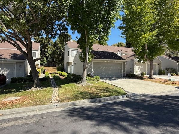 2421 Branchwood Ct