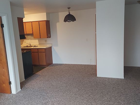 4th image of 7169 Polk St #304