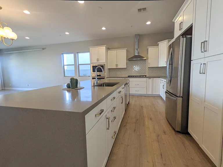 3890 E Bart St — Photo 36
