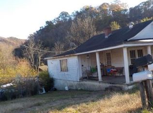 329 Coal Run Hl, Pikeville, KY 41501