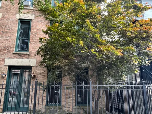 1811 W Huron St #1, Chicago, IL 60622