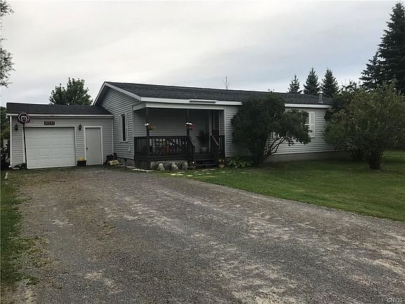 2nd image of 20537 Pine Ave