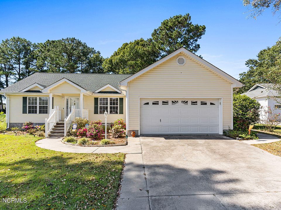1st image of 92 Plantation Drive SW