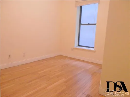 Rented by City Connections Realty | media 7