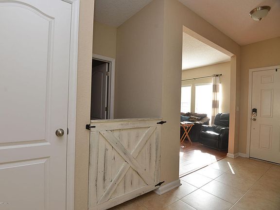 5th image of 2564 Creekfront Dr