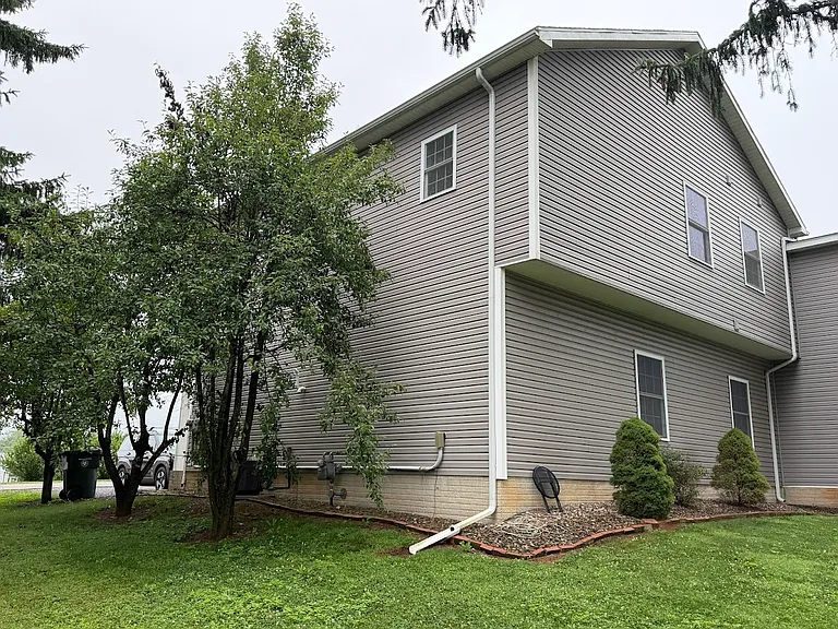 630 E Cherry Ln — Photo 4