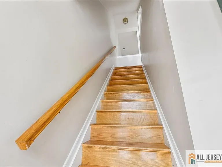 624 Brickhouse Rd — Photo 40
