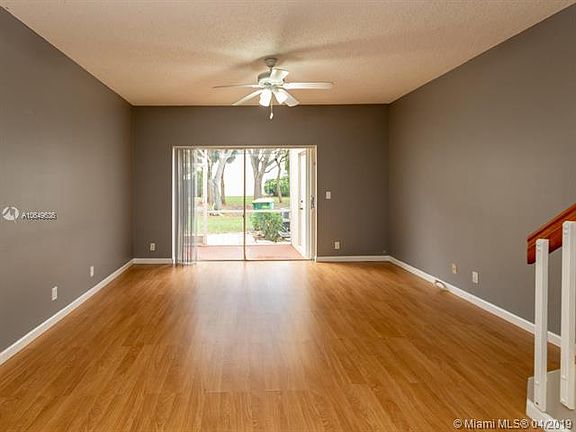 2nd image of 11031 Conch Ct #11031