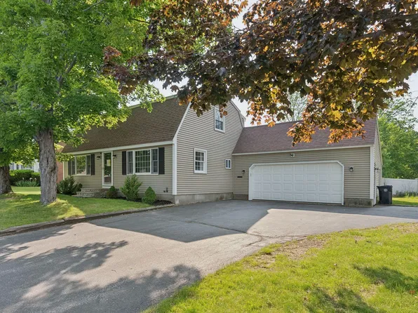 15 Bernard Avenue, Biddeford, ME 04005