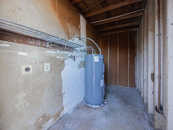 4th image of 3646 N 67th Ave Unit 15