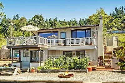 4007 E Lake Sammamish Shore Ln SE photo 1