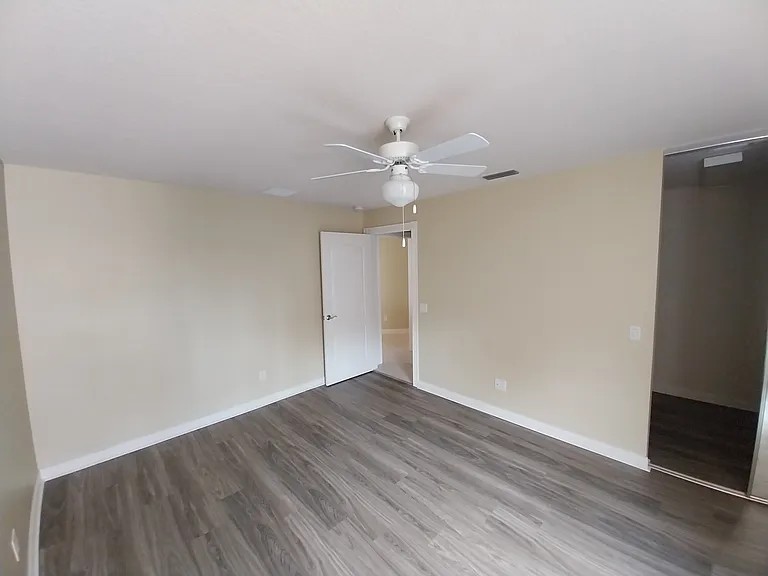 4910 Kingston Way — Photo 13