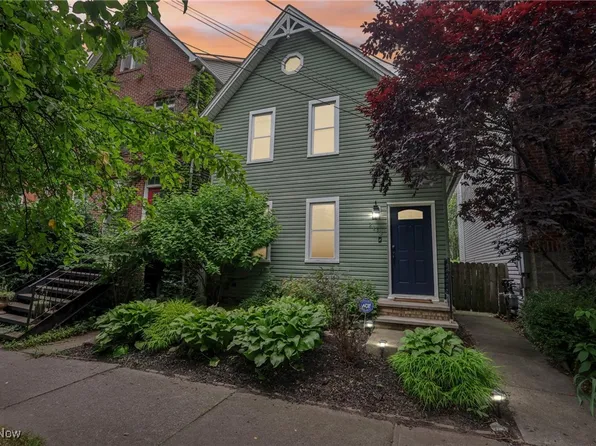 2113 W 7th St, Cleveland, OH 44113