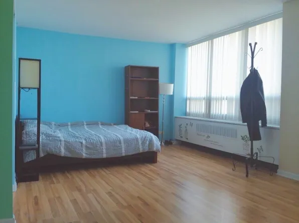 88 W Schiller St APT 1203L, Chicago, IL 60610