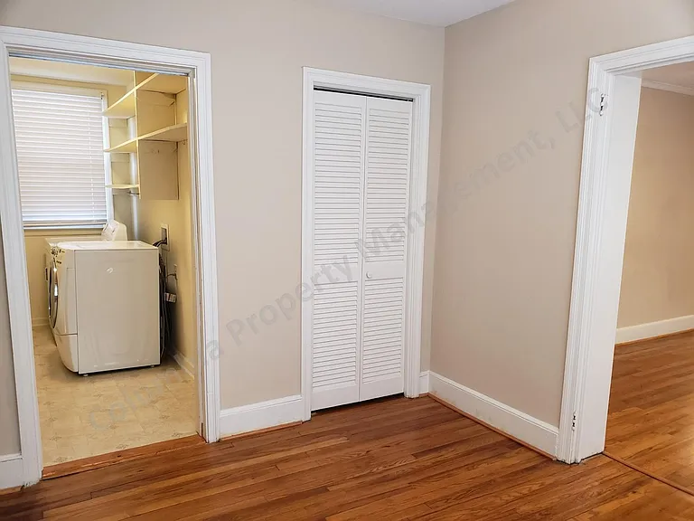 420 Bonham Rd — Photo 8
