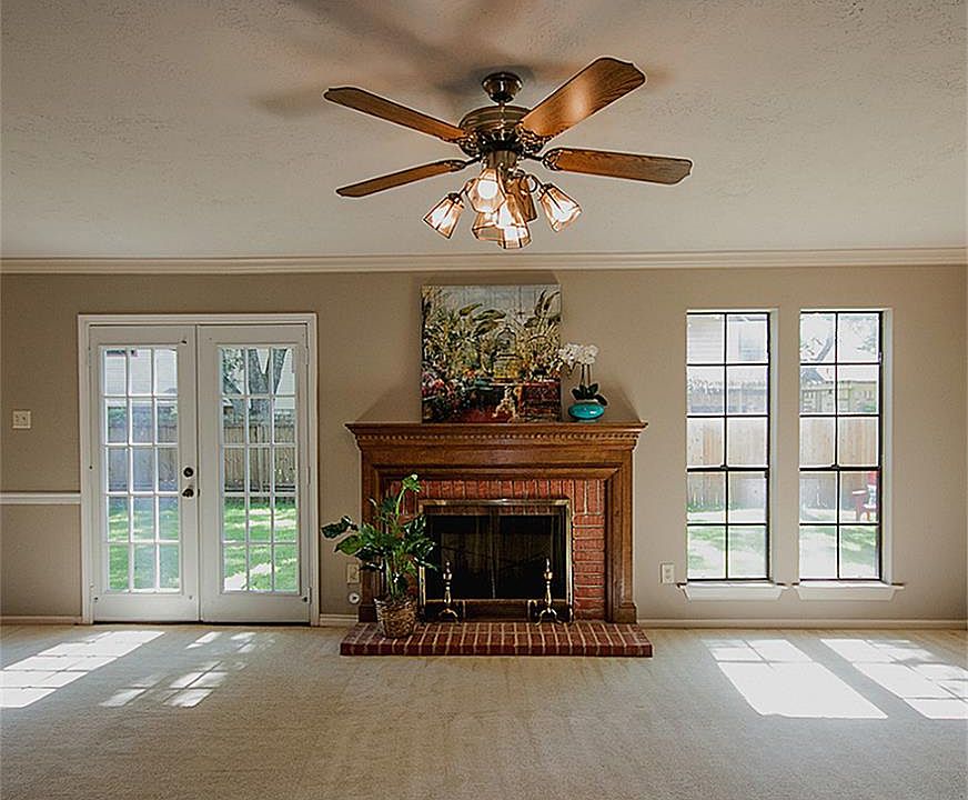 1st image of 3318 Whispering Way Dr