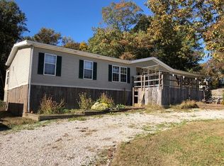 435 Hickory Ridge Rd, Lewisport, KY 42351