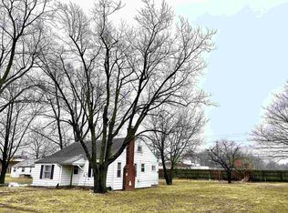 215 E Andover Ave, Muncie, IN 47303