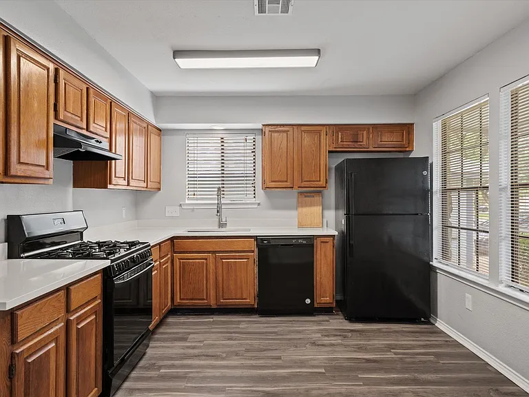 9901 Willers Way — Photo 11