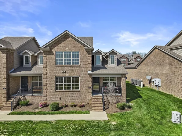 739 Newtown Springs Dr, Lexington, KY 40511